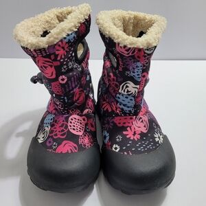 Bogs Kids' Floral Black and Pink Boots